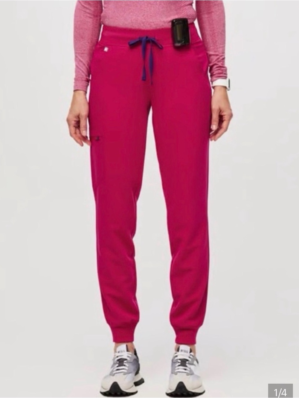 FIGS Zamora Jogger
Style: W18SW2005N
PO #: 2928
Color: ULTRA ROSE DC